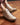Zapatillas Urbanas Caña Alta Cuero Tachas Mujer Alyse Blanco Carmela