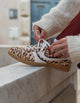 Zapatillas Urbanas Mujer Charlotte Animal Print Camel Poelman