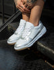 Zapatillas Urbanas Cuero Mujer Jet Plata Bullboxer