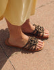 Sandalias Planas Mujer Cuero Trenzado Signy Café Bullboxer