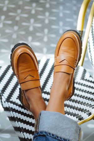 CARMELA MOCASINES MUJER CUERO EUGENIA-4-46 CAMEL