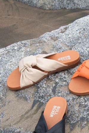 BULLBOXER SANDALIAS MUJER CUERO HANNE-9-02 BEIGE