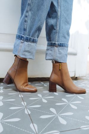 CARMELA BOTINES MUJER CUERO JOSEFINA-6-28 TAUPÉ