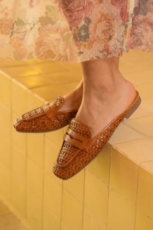 BABUCHAS MUJER CUERO SENDA-4-11 CAMEL